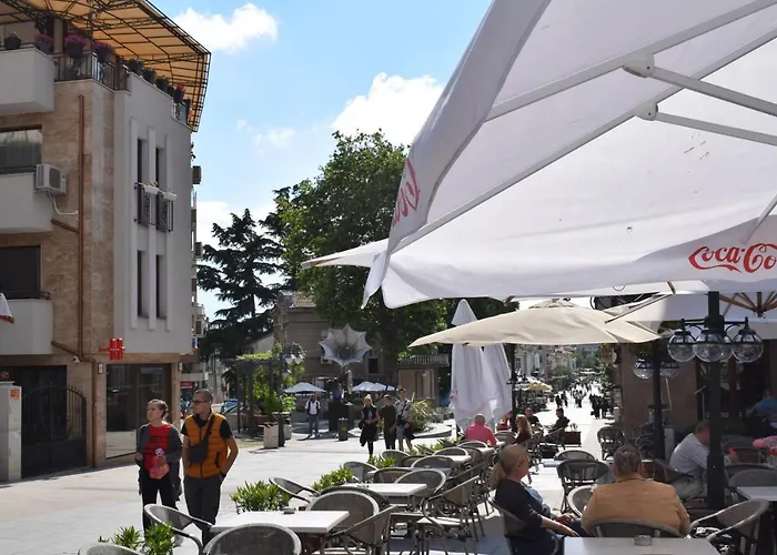 Center Gramophone With Private Parking Burgas