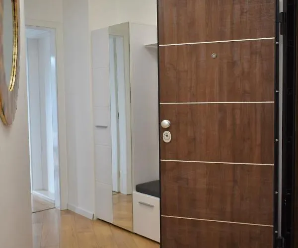 Apartment Center Gramophone With Private Parking *